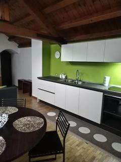 IL VICOLO_Carinissimo appartamento in centro storico, zona giorno mansardata - Belluno - 8