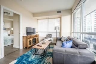 GLOBALSTAY Modern Apartments in North York Skyscraper - Toronto - 7