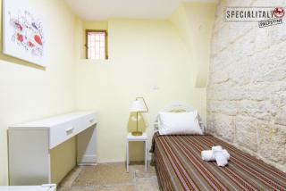 Mary's Guest House - 1