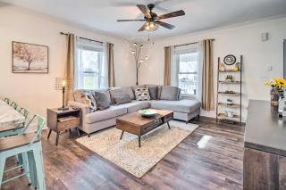 Greenville Escape with Deck and Fire Pit! - Greenville - 7