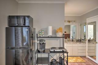 about 10 Mi to Downtown Quiet Dallas Studio - 3