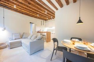 Grifalcon D'Oro - Venice City Center - 7