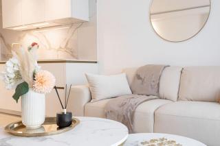Magnifique Appartement 5 stars - Parking - Terrasse - 3 Mins De La Croisette - Palais Royal by Halldis - Cannes - 2