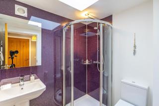 Lord Galloway 31 with Hot Tub - 3