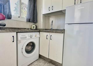 Skol 131 - Studio at Skol Building in Marbella centre with sea views. - Marbella - 4