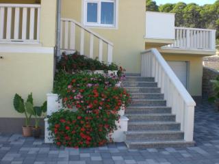 Apartments Villa Lora - Kraj - 1