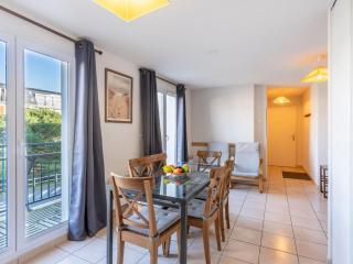 Apartment Les Marines 1 et 2-4 by Interhome - 0