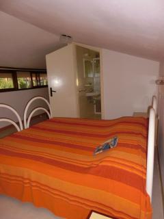 Villa with garden parking and AC - 1