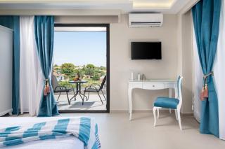 Light Blue Hotel - Nea Kalikratia - 3