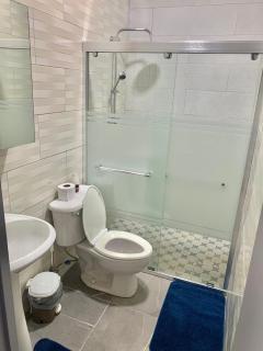 Remarkable 1-Bed Apartment in Noord - Noord - 5