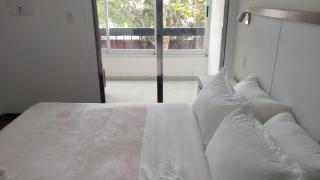Amplio departamento Balcon pleno centro Peatonal - Mendoza - 1