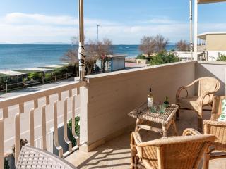 Apartment La casa sul mare by Interhome - Casa SantʼEugenia - 8