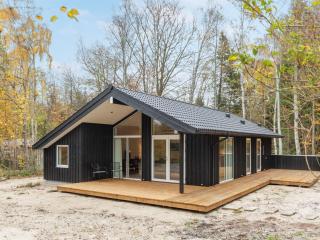 Holiday Home Haiko - 250m from the sea by Interhome - Rønne - 7