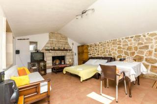 House Lucica - Splitska - 5