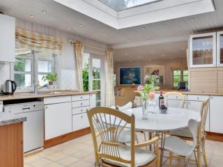 Holiday Home Åsemarie - 600m from the sea by Interhome - Dronningmølle - 2