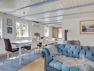 Holiday Home Neena - 2km from the sea by Interhome - Neksø - 3