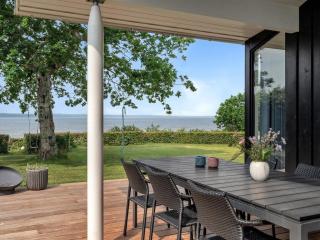 Holiday Home Dorett - 30m to the inlet by Interhome - Ølsted - 4