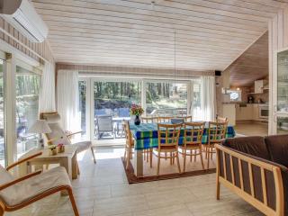 Holiday Home Sylvia - 700m from the sea by Interhome - Neksø - 8