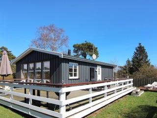 Holiday Home Algeth - 350m from the sea by Interhome - Neksø - 0