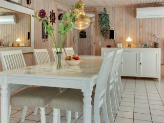 Holiday Home Minka - 300m from the sea by Interhome - Neksø - 8