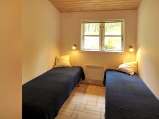 Holiday Home Hallgerd - 800m from the sea by Interhome - 4