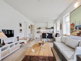 Apartment Hunter - 400m from the sea by Interhome - 3