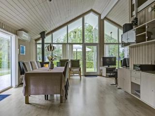 Holiday Home Heraldina - 800m from the sea by Interhome - Marielyst - 2