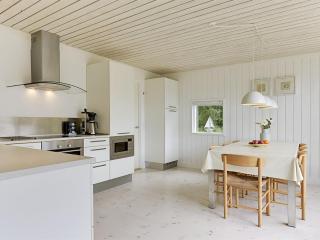 Holiday Home Iolani - 250m from the sea by Interhome - Marielyst - 2