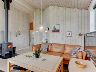 Holiday Home Naia - 200m from the sea by Interhome - 7