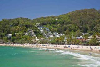 8401 Modern 2 Bedroom Apartment with Ocean Glimpses - Noosa Heads - 5