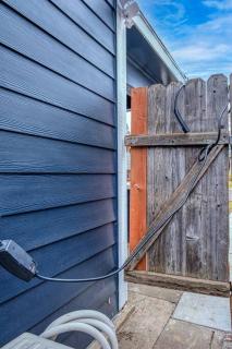 4BR Victorian Walk to UC Davis & Shriner Med Cen - 5