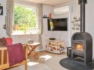 Holiday Home Karlotta - 2-2km from the sea by Interhome - Bolilmark - 8