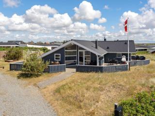 Holiday Home Freek - 400m from the sea by Interhome - Lakolk - 0
