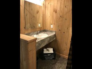 Family Cabin Unit 8 - 9