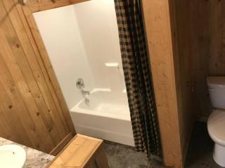 Family Cabin Unit 7 - Rea - 7
