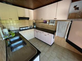 Nionas Cheerful House - - 4