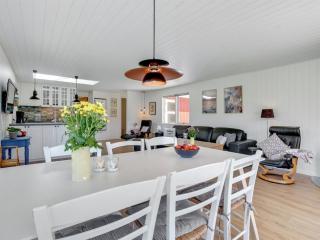 Holiday Home Thorvor - 1-5km from the sea by Interhome - Blåvand - 5