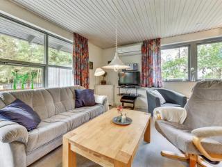 Holiday Home Björk - from the sea by Interhome - 2