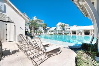 Casitaville - Port Aransas - 4