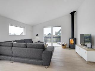 Holiday Home Damaskin - 300m from the sea by Interhome - 6