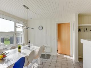 Holiday Home Gottfreda - 330m to the inlet by Interhome - Havrvig - 2