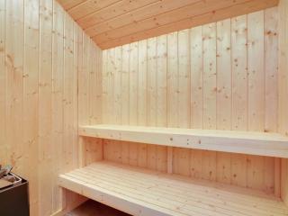Holiday Home Mauri - 350m from the sea by Interhome - Torsted - 4
