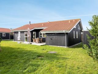 Holiday Home Oskar - 200m from the sea by Interhome - Torsted - 0