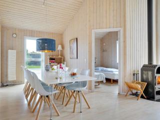 Holiday Home Oskar - 200m from the sea by Interhome - Torsted - 2