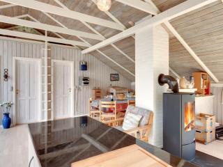 Holiday Home Suncica - 700m from the sea by Interhome - Torsted - 2