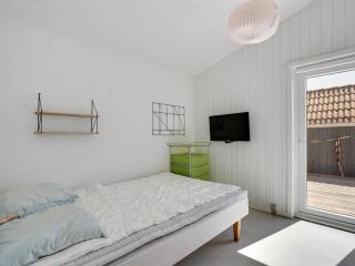 Holiday Home Milena - 600m from the sea by Interhome - Torsted - 1