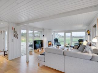 Holiday Home Carelle - 300m from the sea by Interhome - Torsted - 2
