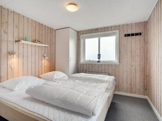 Holiday Home Helma - 200m from the sea by Interhome - 4