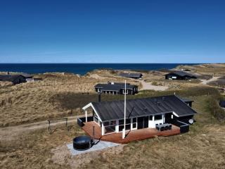 Holiday Home Ulf - 100m from the sea by Interhome - Løkken - 0