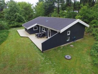 Holiday Home Ninetta - 650m from the sea by Interhome - Løkken - 0